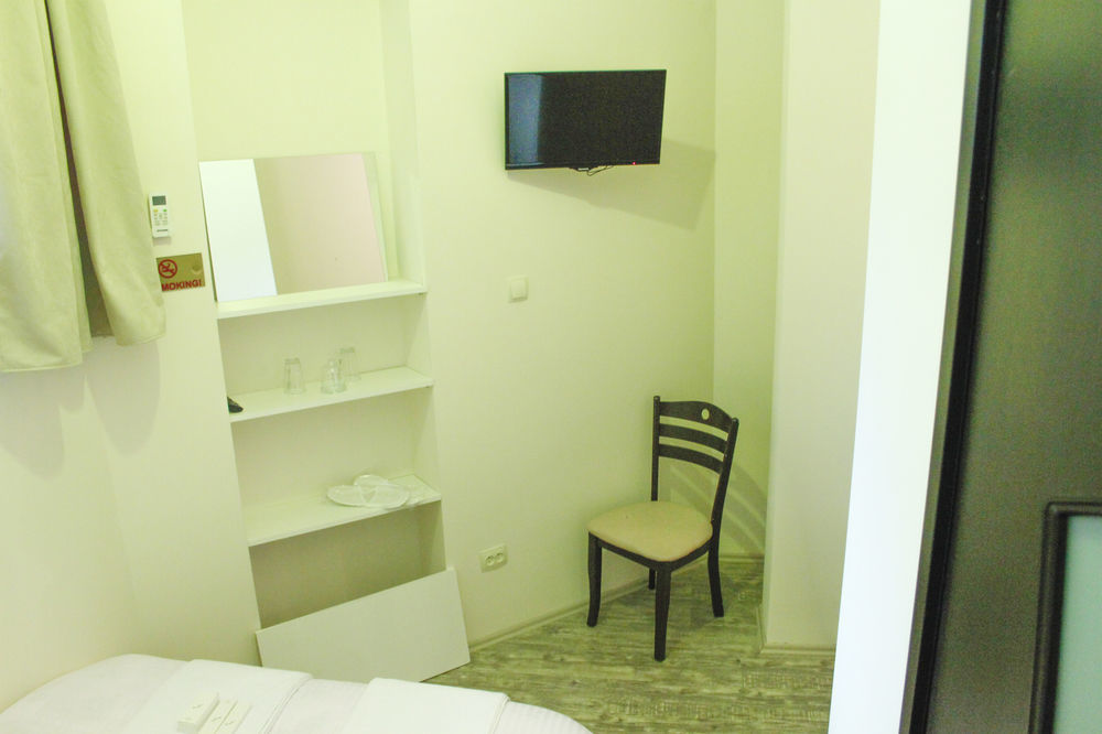 Apartment On Rustaveli Avenue Tbilisi Exterior photo